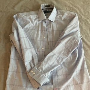 Tommy Hilfiger dress shirt non iron slim fit size 15 1/2 32/33